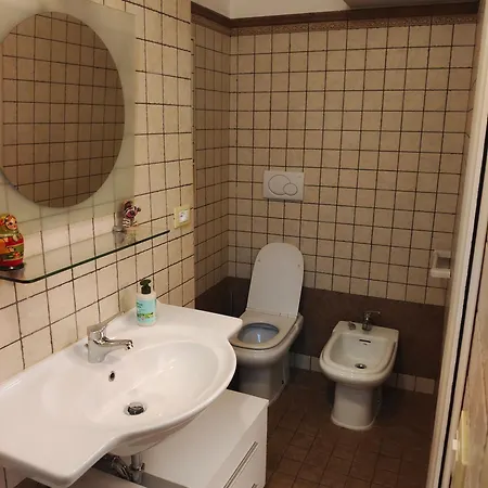 300 Mt Dal Mare - Caprera チェルヴィア