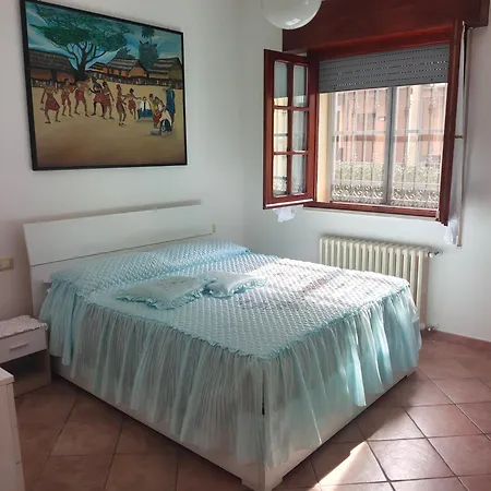 300 Mt Dal Mare - Caprera *